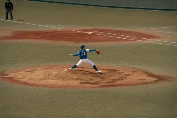 山本由伸扛起道奇轮换日本王牌如何左右国联西区季后赛前景